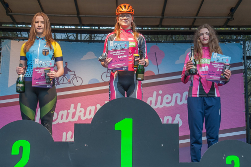Triatloniste Daniela Leitāne labākā arī starp riteņbraucējām!